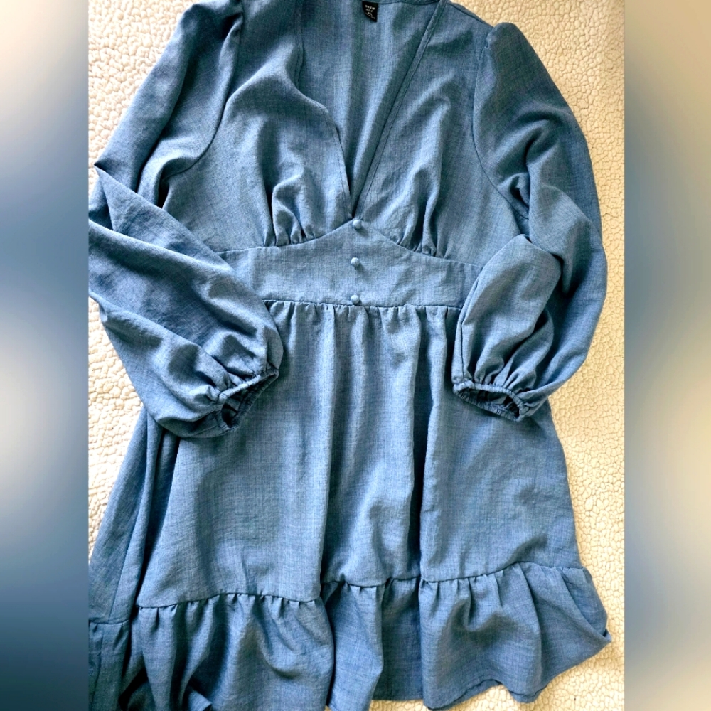 Linen Blue Lantern Sleeve Deep V Dress size 3XL - Picture 8 of 9